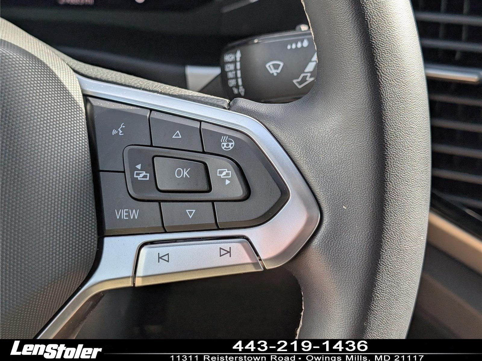 Used 2021 Volkswagen Atlas Cross Sport SEL Premium AWD/4WD image 26