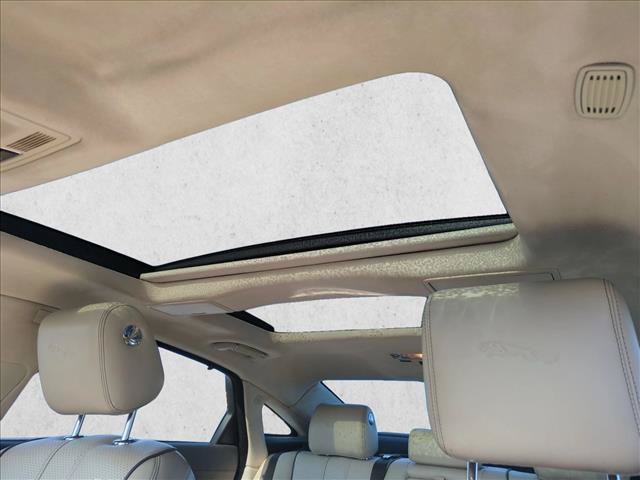 Used 2014 Jaguar XJ L Portfolio RWD image 16