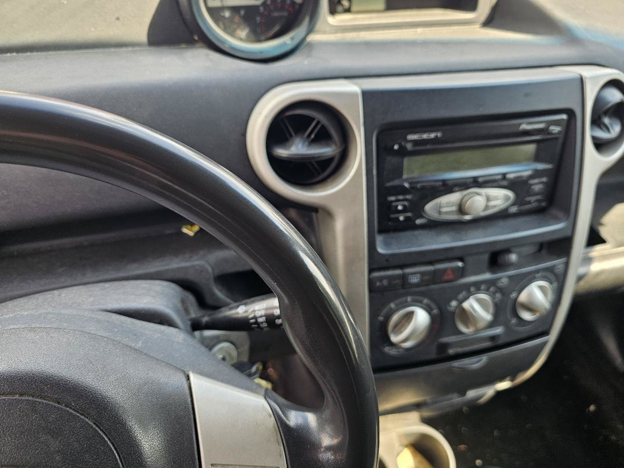 Used 2006 Scion xB FWD image 25