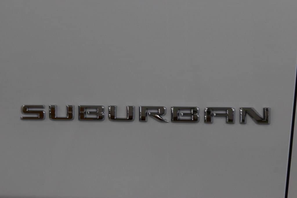 New 2026 Chevrolet Suburban High Country AWD/4WD image 17