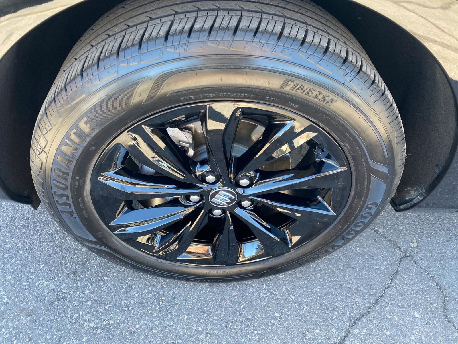 Used 2025 Buick Envista Sport Touring image 29