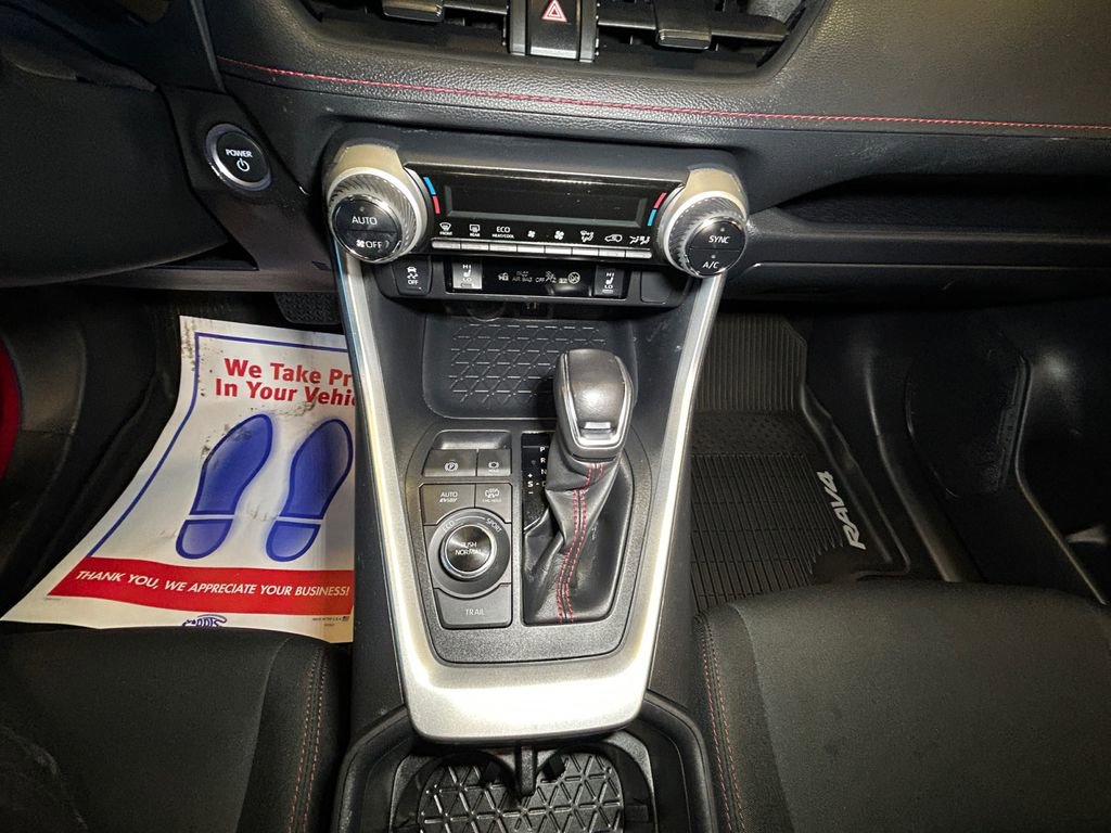 Used 2023 Toyota RAV4 SE w/ Weather & Moonroof Package image 11