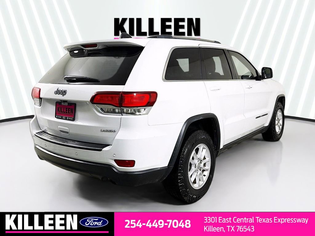 Used 2020 Jeep Grand Cherokee Laredo image 4