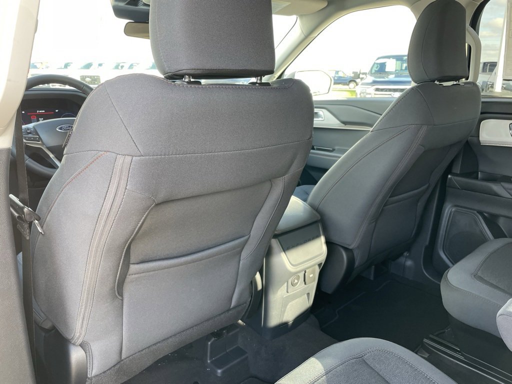 New 2026 Ford Explorer Active image 54