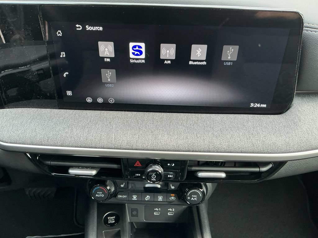New 2026 Nissan Kicks SV w/ Cold Weather Package FWD image 17