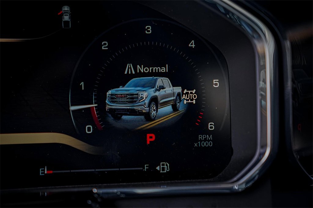 New 2026 GMC Sierra 1500 SLT image 18
