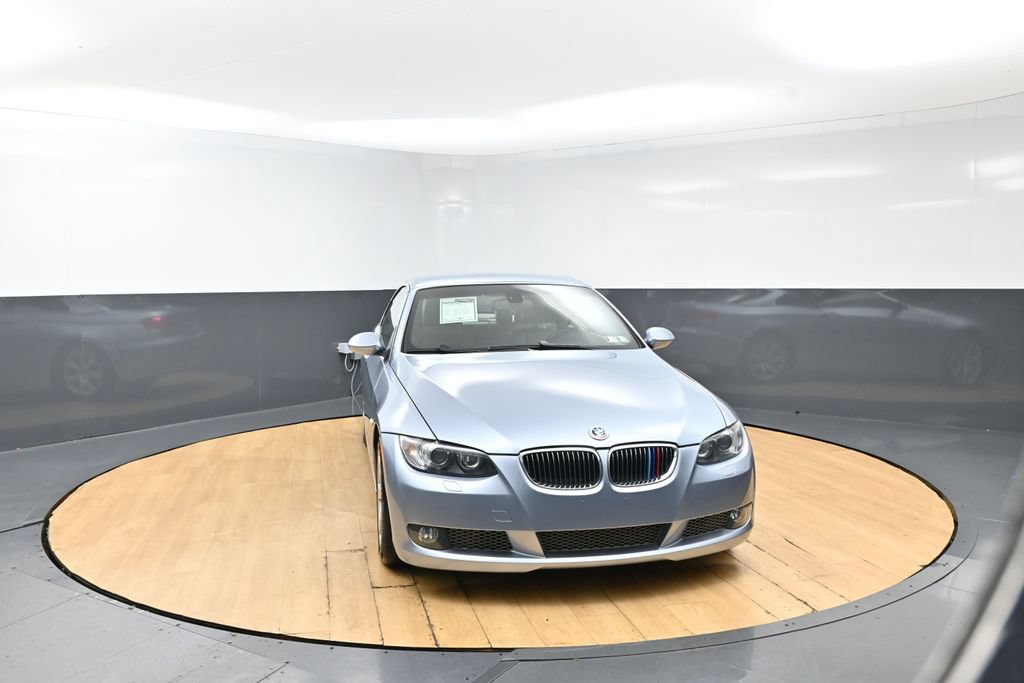 Used 2009 BMW 335i Convertible RWD image 28
