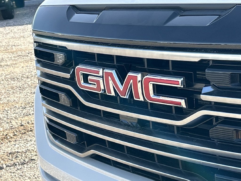 New 2026 GMC Sierra 1500 AT4 w/ Technology Package AWD/4WD image 29