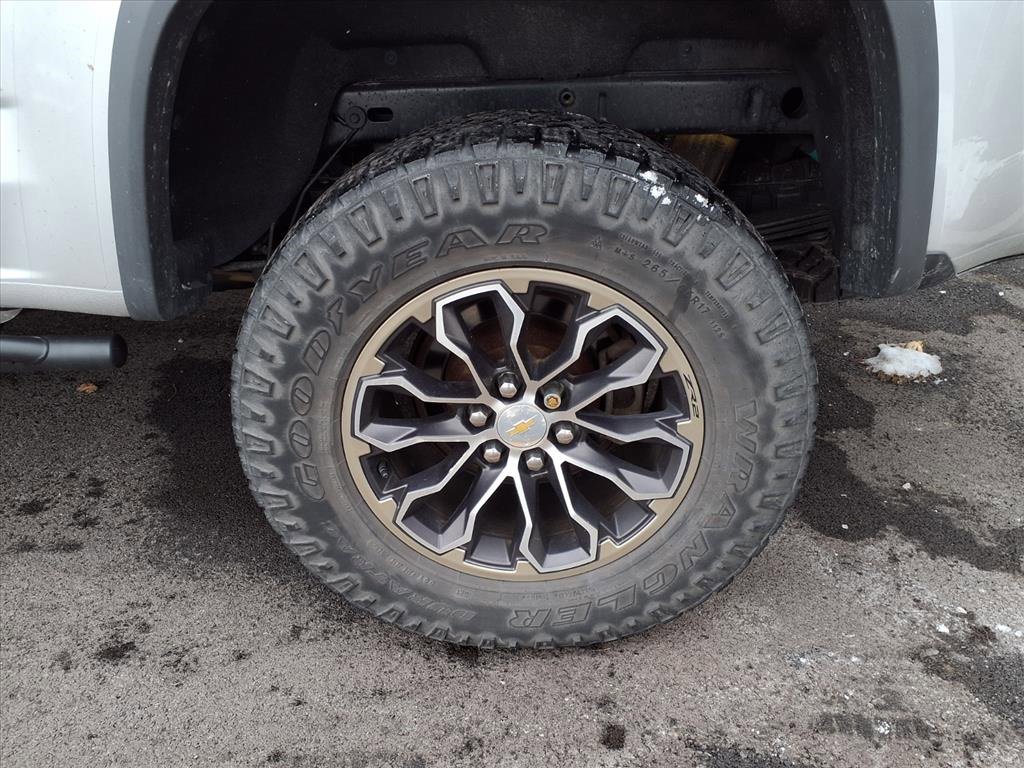 Used 2018 Chevrolet Colorado ZR2 image 6