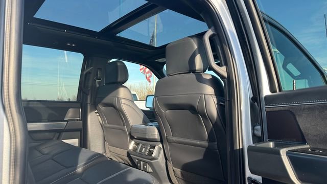 New 2025 Ford F150 Platinum w/ Equipment Group 702A High image 18
