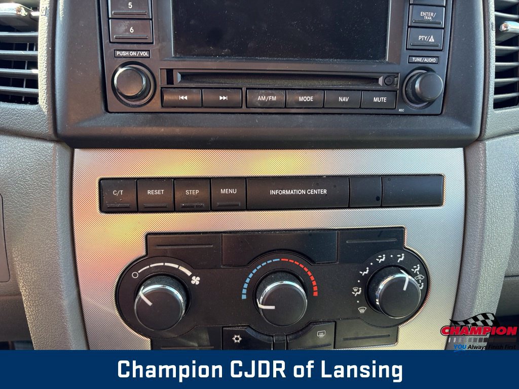 Used 2007 Jeep Grand Cherokee Laredo AWD/4WD image 21