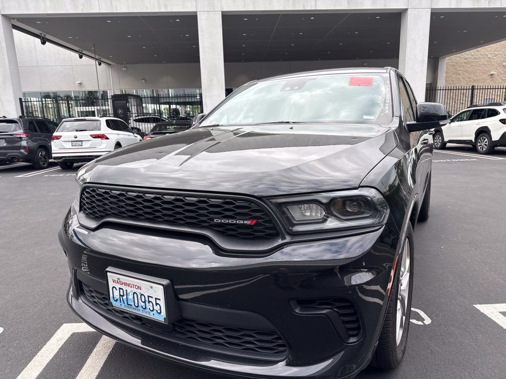 Used 2024 Dodge Durango GT RWD image 3