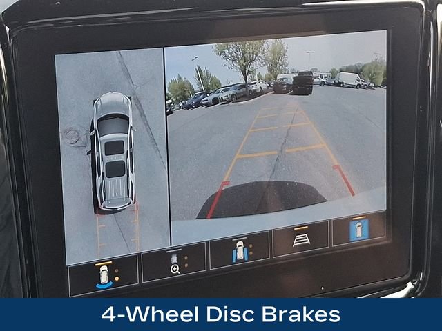 Used 2023 Chevrolet Traverse RS AWD/4WD image 13