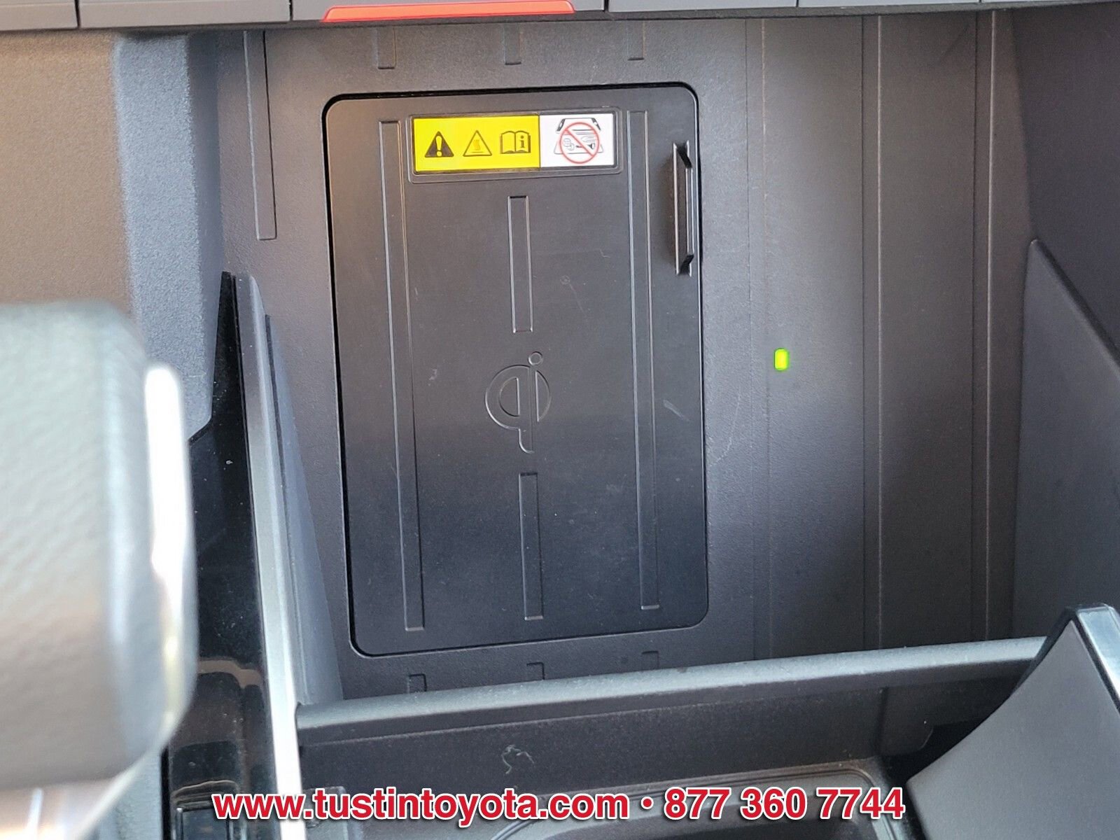 Certified 2024 Toyota Sequoia Platinum AWD/4WD image 26