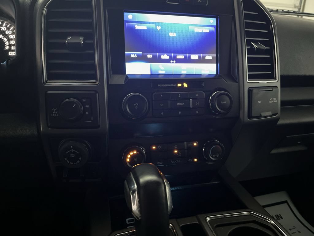 Used 2020 Ford F150 XLT w/ Equipment Group 302A Luxury AWD/4WD image 10