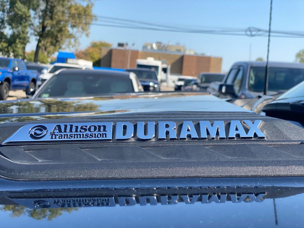 Used 2023 Chevrolet Silverado 2500 Custom w/ Custom Value Package image 11