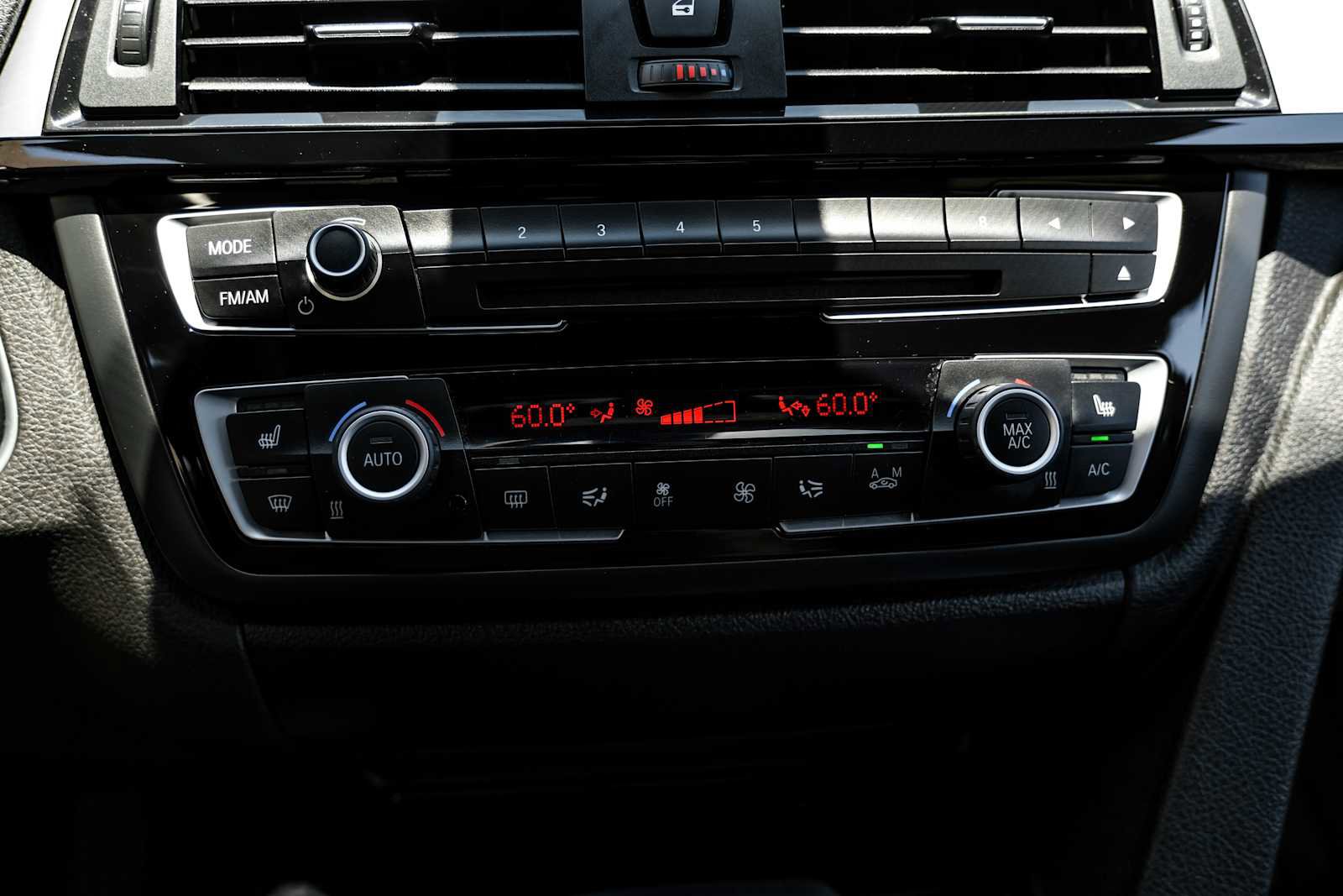 Used 2015 BMW 435i xDrive Coupe AWD/4WD image 26