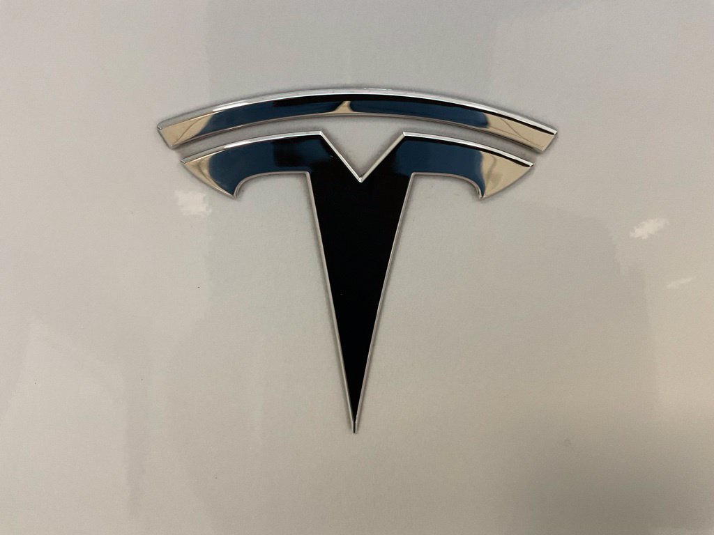 Used 2022 Tesla Model Y Long Range AWD/4WD image 21