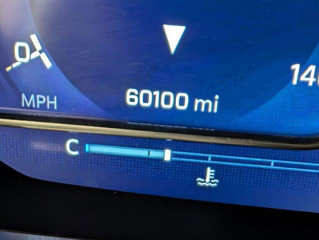 Certified 2023 Chevrolet Suburban Premier image 20