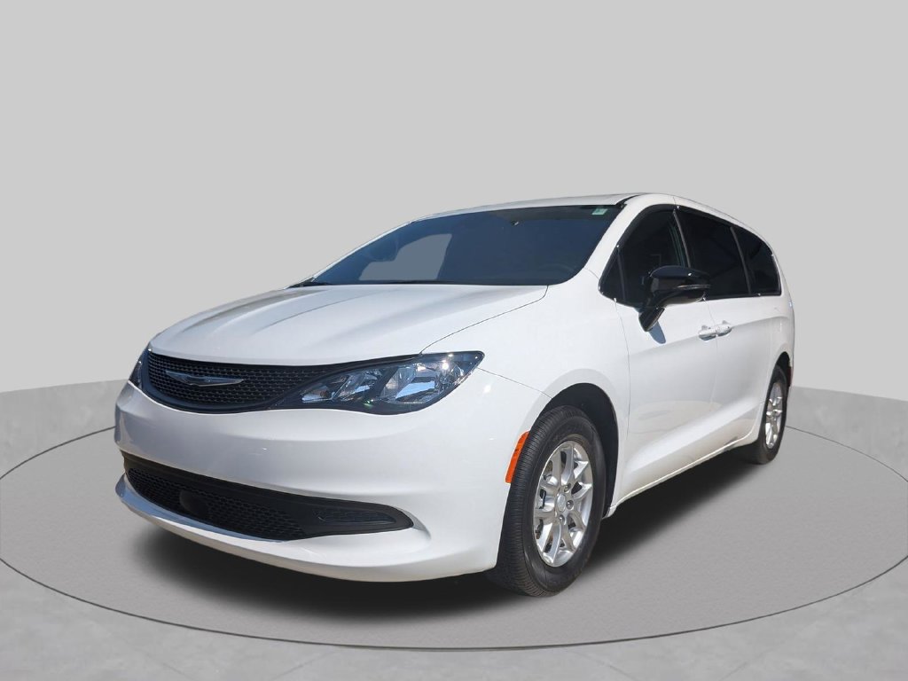 New 2027 Chrysler Pacifica LX FWD image 6
