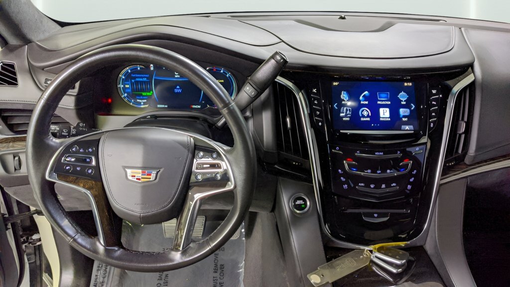 Used 2016 Cadillac Escalade Platinum image 14