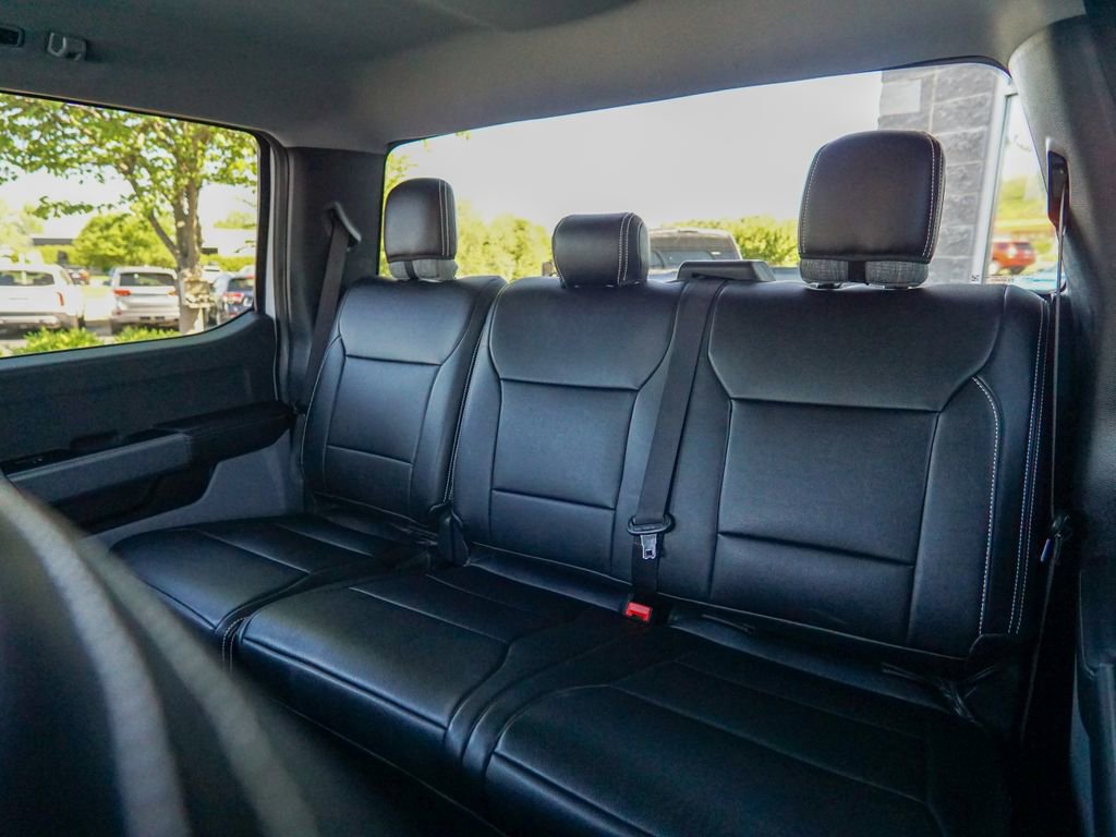 Used 2023 Ford F350 XLT AWD/4WD image 29