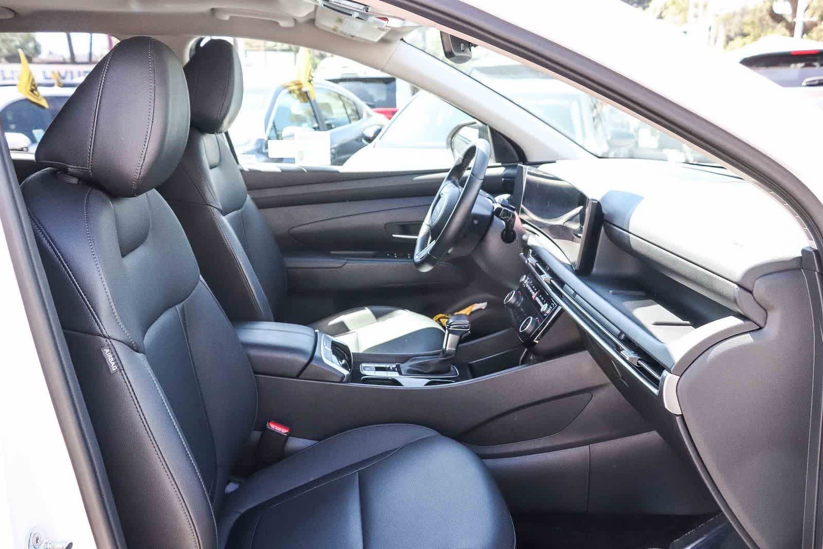 Certified 2025 Hyundai Tucson SEL image 14