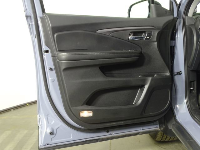 Used 2022 Honda Ridgeline RTL-E image 17