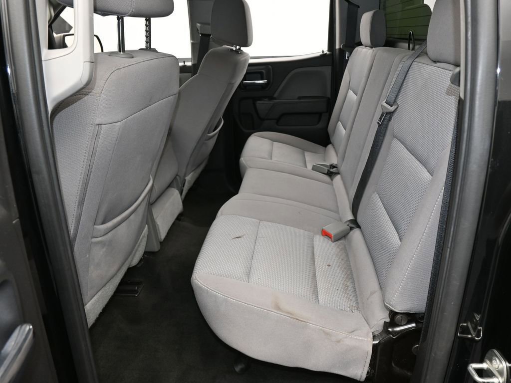 Used 2018 Chevrolet Silverado 1500 Custom w/ Custom Value Package image 30