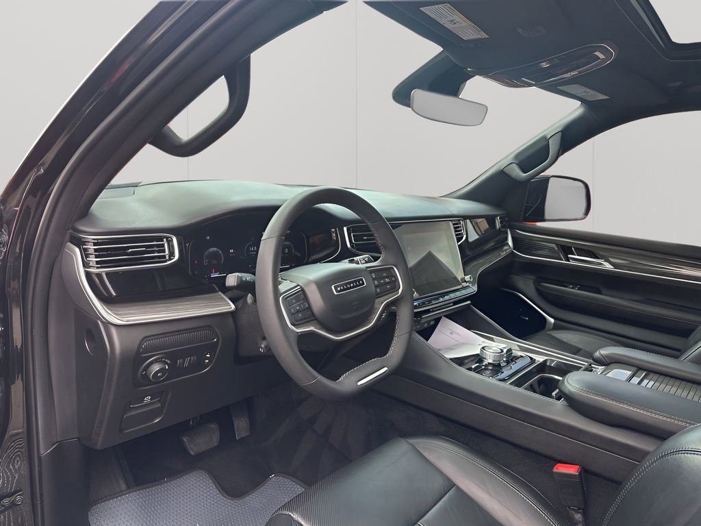 Used 2022 Jeep Wagoneer Series III w/ Premium Group I image 27