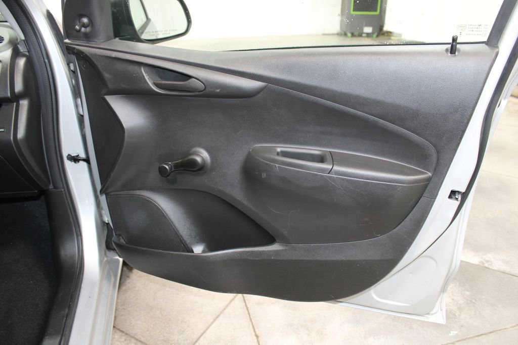 Used 2021 Chevrolet Spark LS image 29