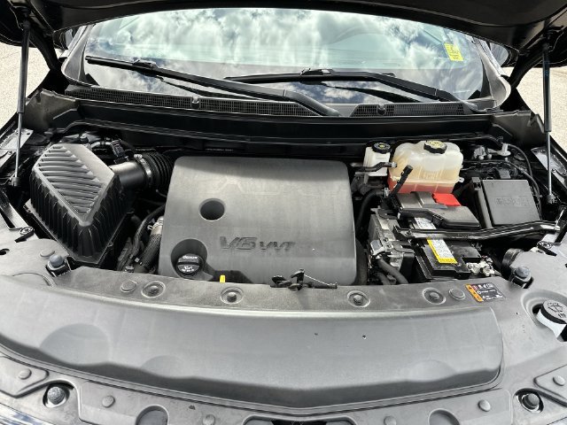 Certified 2024 Buick Enclave Essence AWD/4WD image 27