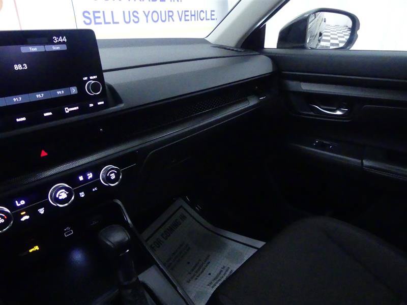 Used 2025 Honda CR-V LX image 11