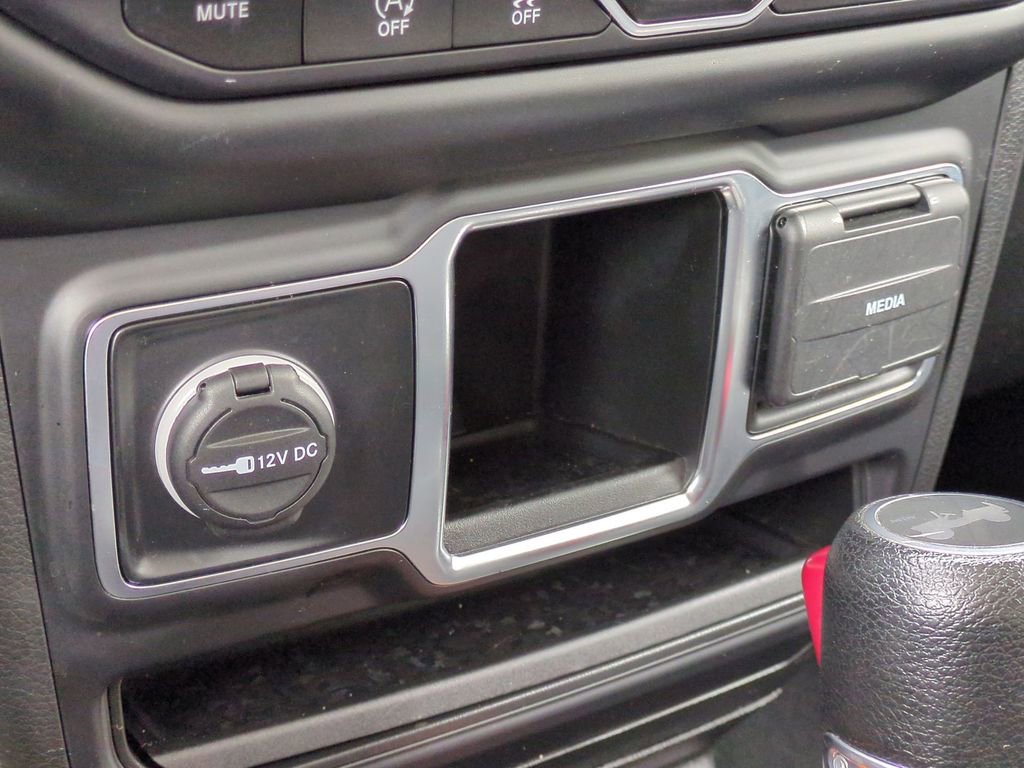 Used 2022 Jeep Wrangler Unlimited Sport image 22