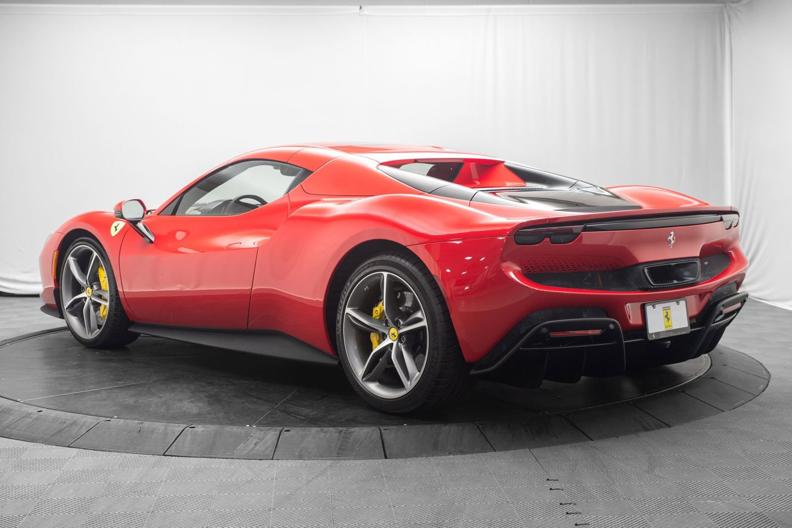 Used 2025 Ferrari 296 GTS RWD image 13
