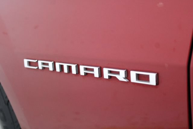 Used 2015 Chevrolet Camaro LT RWD image 11
