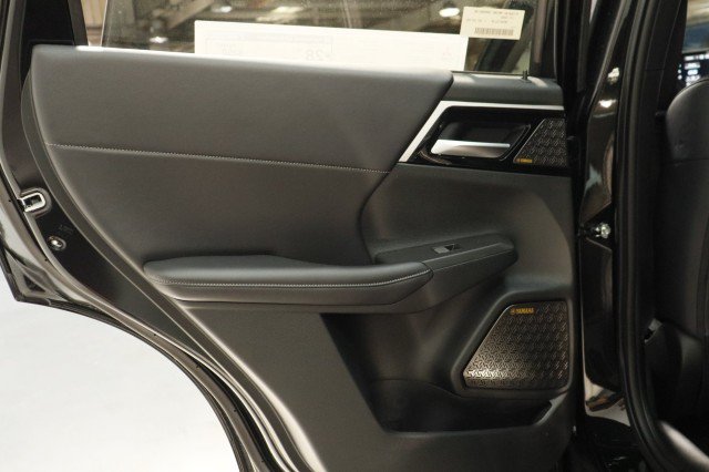 New 2026 Mitsubishi Outlander SE FWD image 25