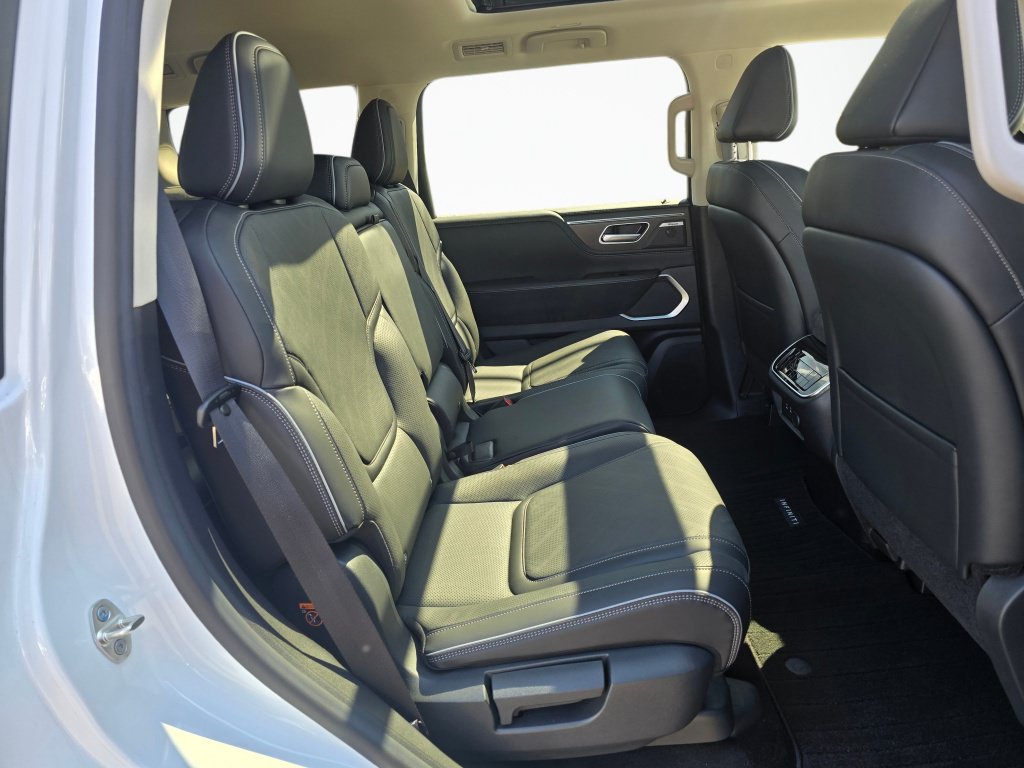 New 2026 INFINITI QX80 Luxe w/ Cargo Package AWD/4WD image 26