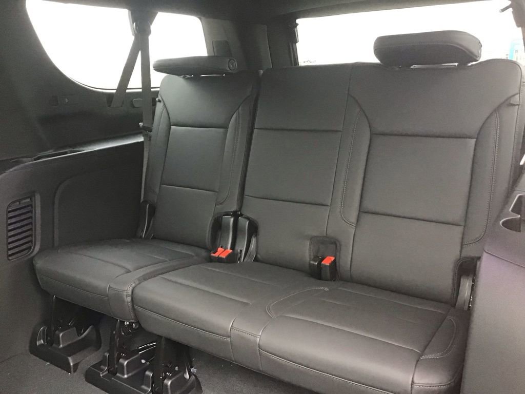 New 2026 Chevrolet Suburban LT w/ Comfort Package image 17