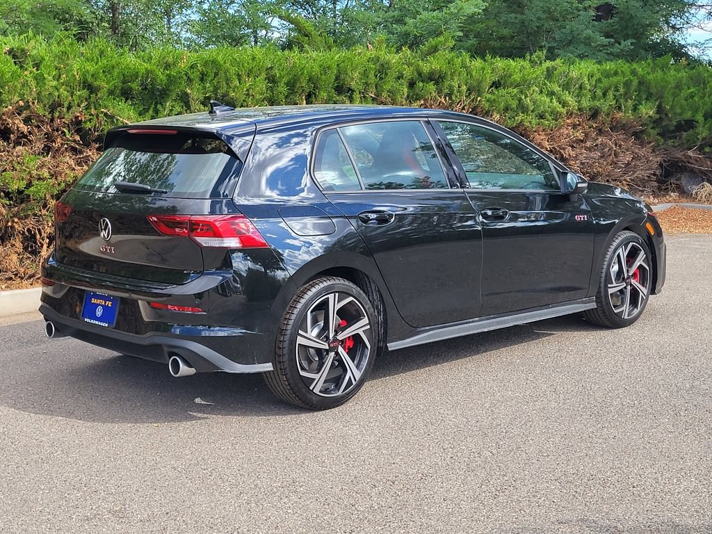 New 2026 Volkswagen Golf SE FWD image 5