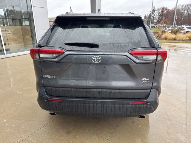 Used 2025 Toyota RAV4 XLE AWD/4WD image 6
