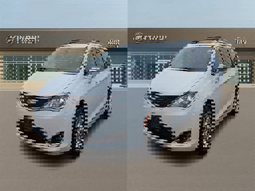 Used 2018 Chrysler Pacifica Limited