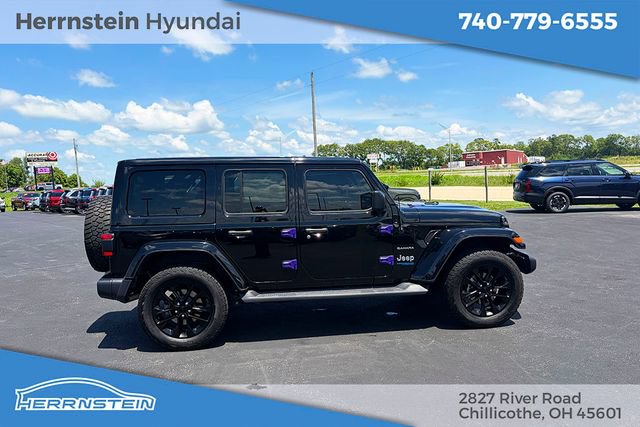 Used 2021 Jeep Wrangler Unlimited Sahara w/ Cold Weather Group AWD/4WD image 20