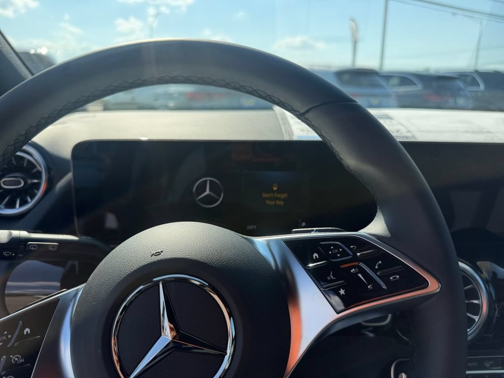 New 2026 Mercedes-Benz GLA 250 image 18