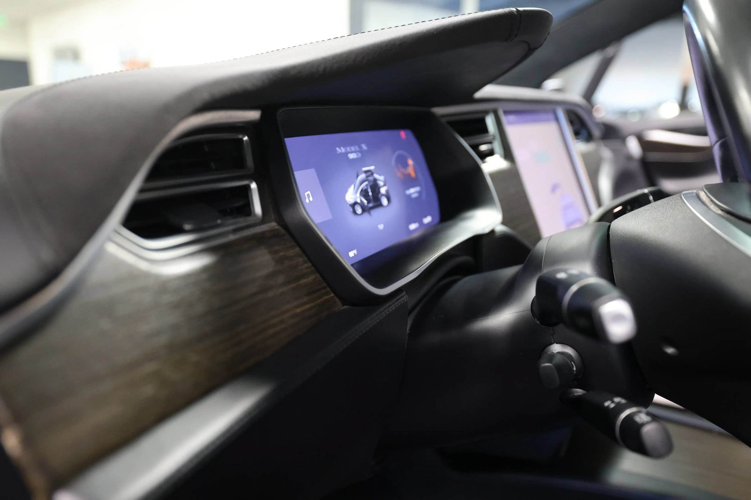 Used 2016 Tesla Model X 90D AWD/4WD image 27
