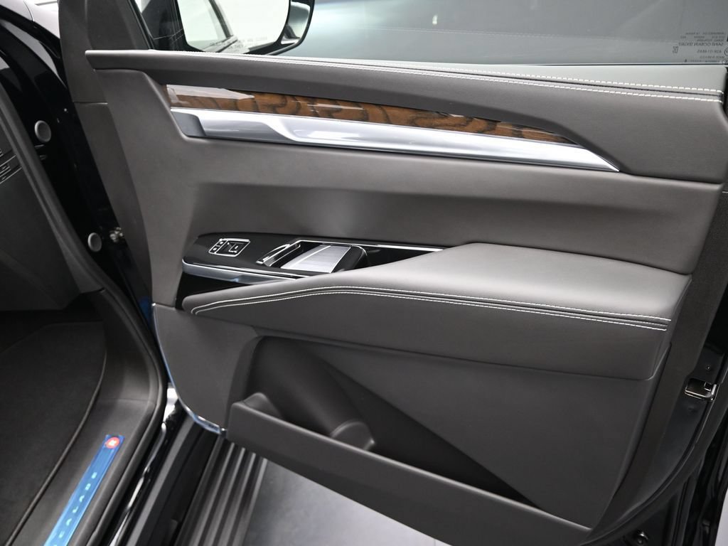 New 2026 Cadillac Escalade Platinum Sport AWD/4WD image 27