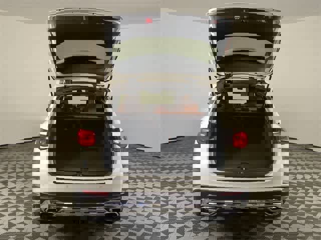 Certified 2026 Mercedes-Benz GLC 300 4MATIC image 35