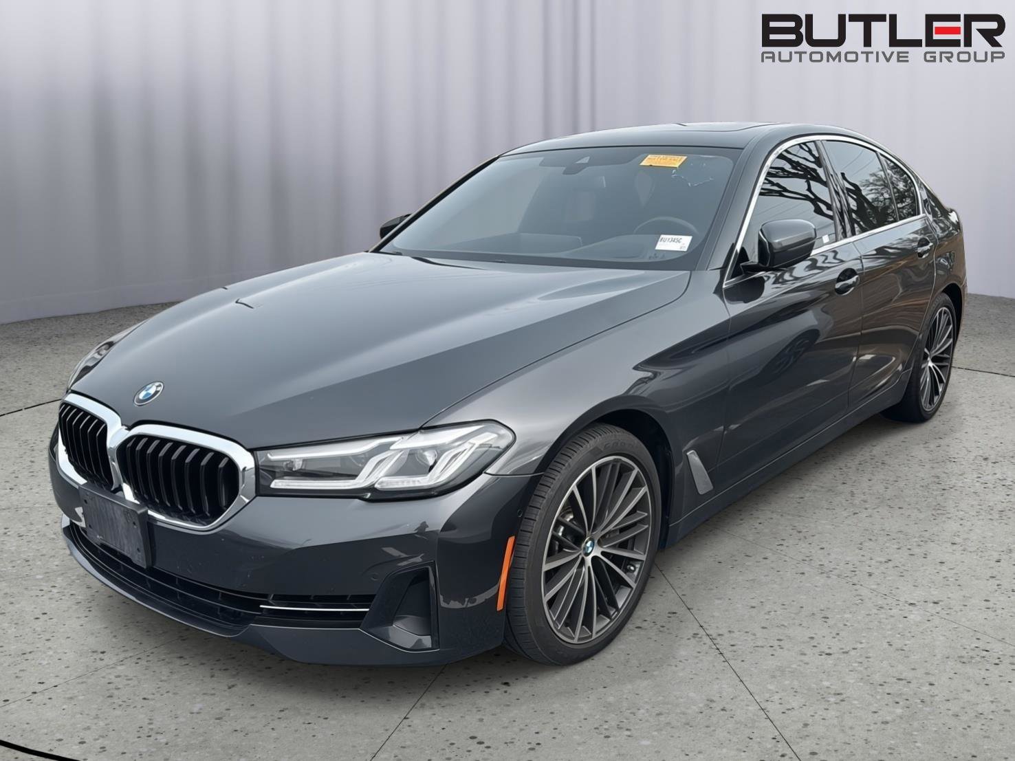 Used 2021 BMW 540i w/ M Sport Package image 9
