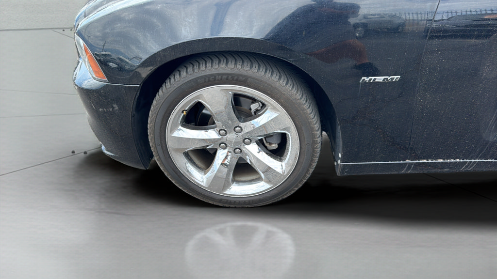 Used 2013 Dodge Charger R/T RWD image 37