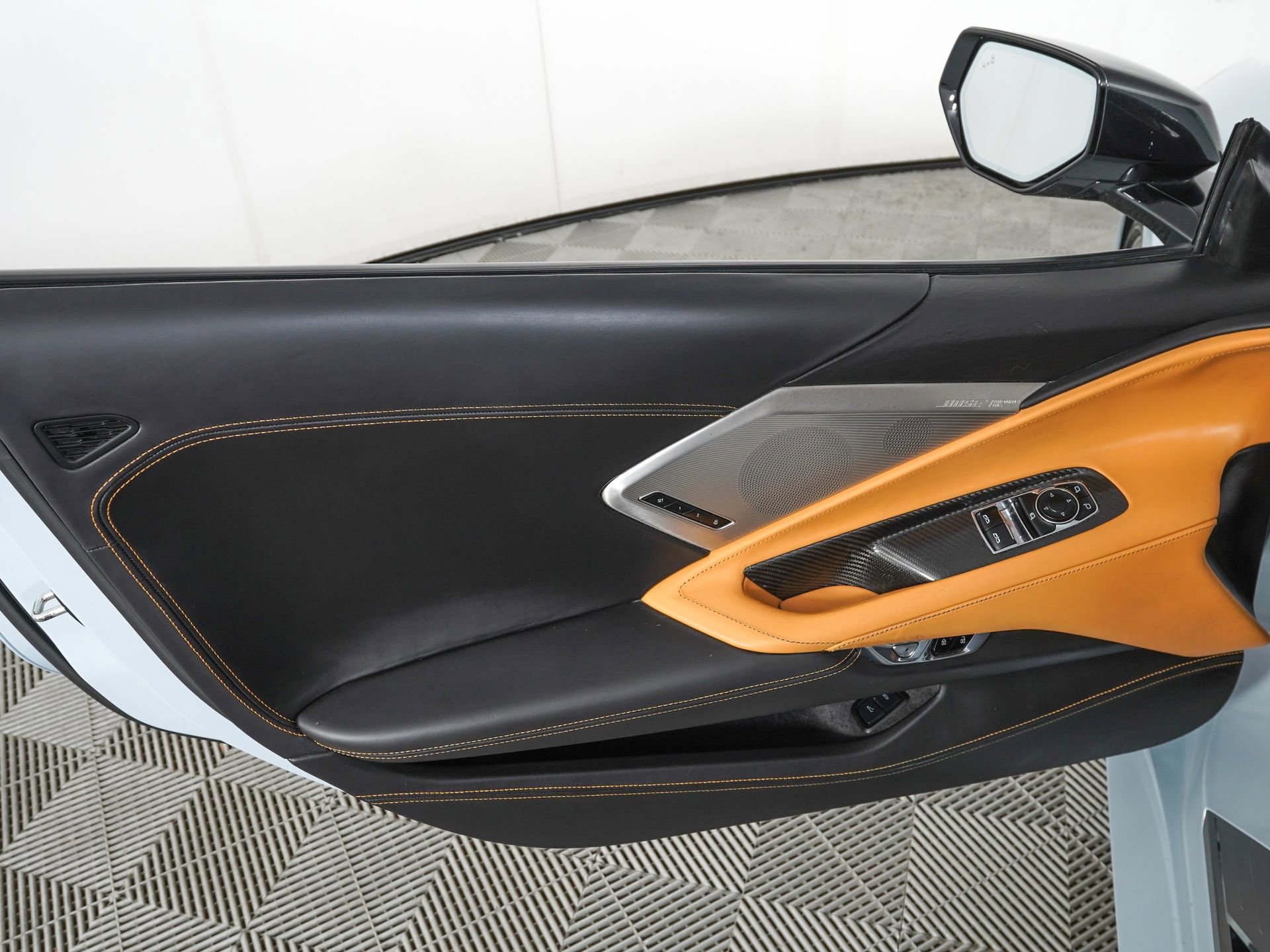 Used 2021 Chevrolet Corvette Stingray Premium Cpe w/ Z51 Performance Package RWD image 12